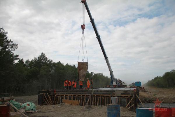 milkovo-road_june02.jpg