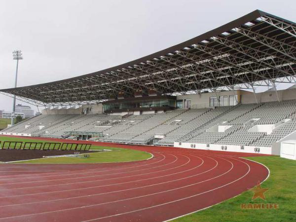 reyk-stadium01.jpg