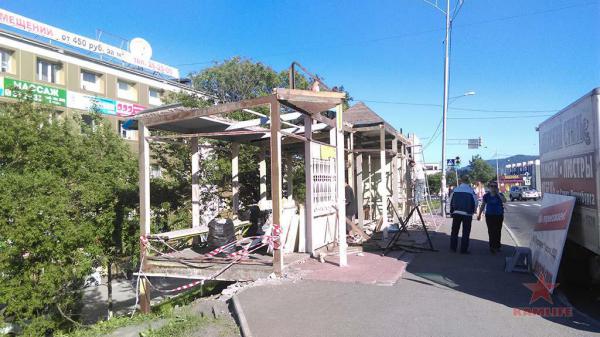 busstop03.jpg