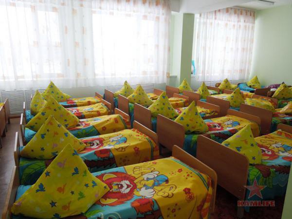 detsad-dec01.JPG
