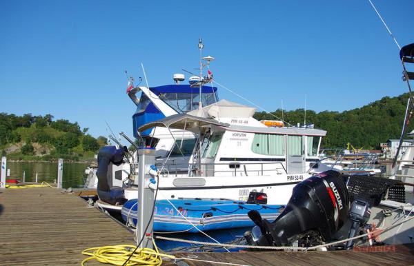 yach-port-freza02.jpg