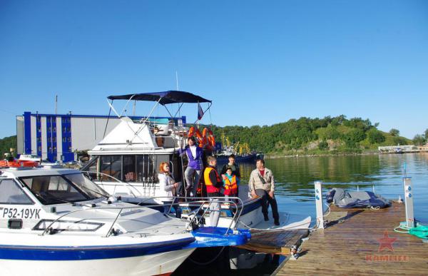 yach-port-freza04.jpg