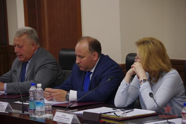 8ae0d335ddaef5fe1bce19f37f9f2902.jpg