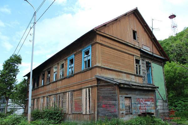 krasincev02.jpg