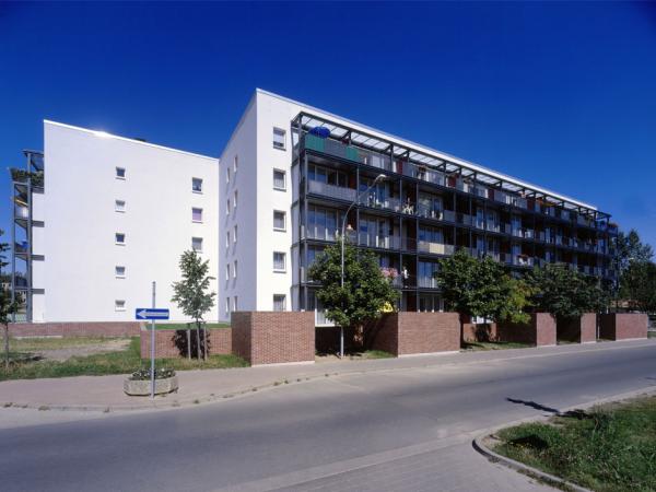 reconstr-chrush02.jpg