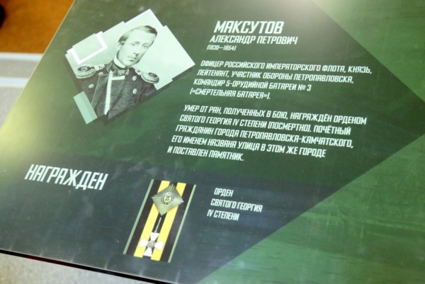 12759_x922.jpg