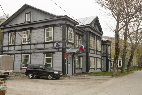 krasincev03.jpg