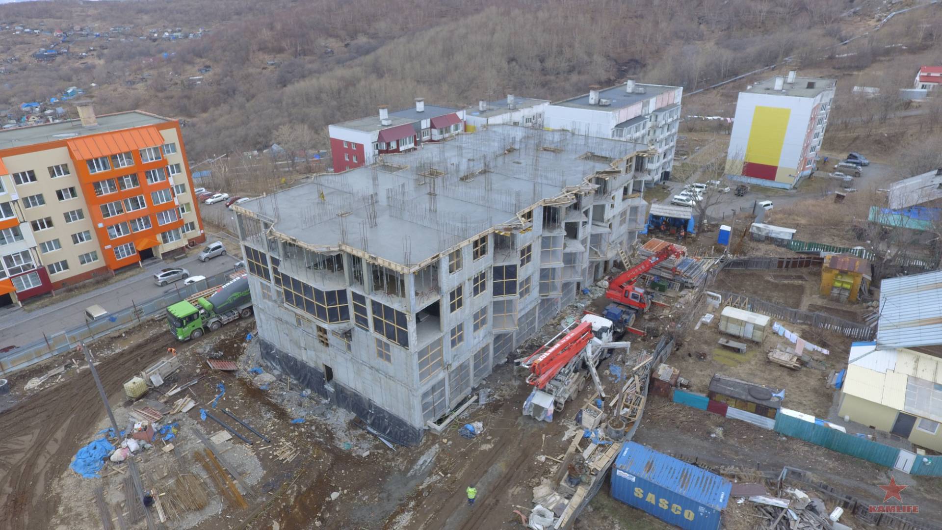 zhk-vityaz-may02.jpg.c6cbe8bf496d2f0204be1f159f943ab2.jpg