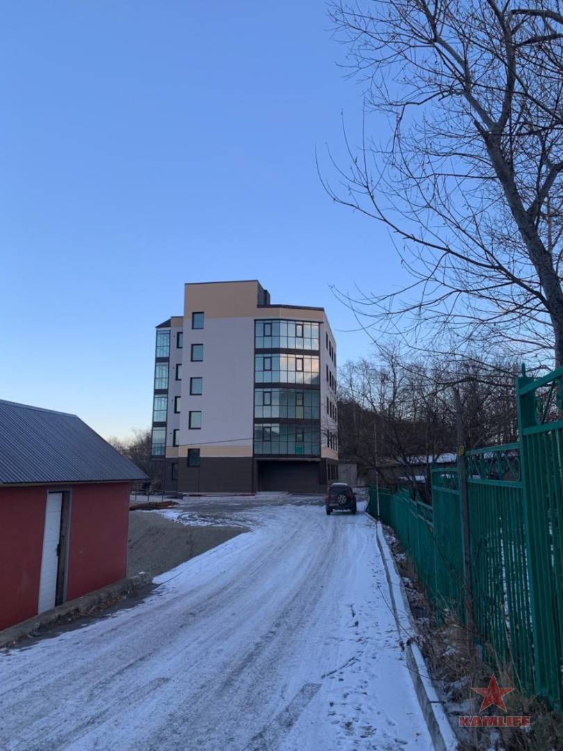 4km-office.jpg.56090d8406e3c09ccf95c8d04a12dad6.jpg