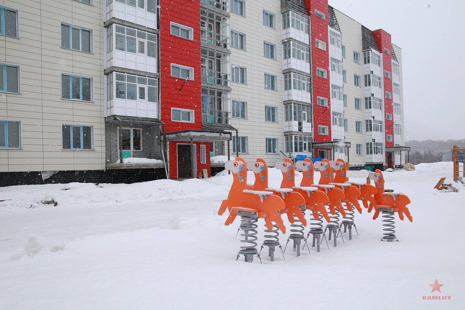 new-houses-jan2025-05.jpeg.089ac2d9ae2cabd471cfd3db274fb572.jpeg