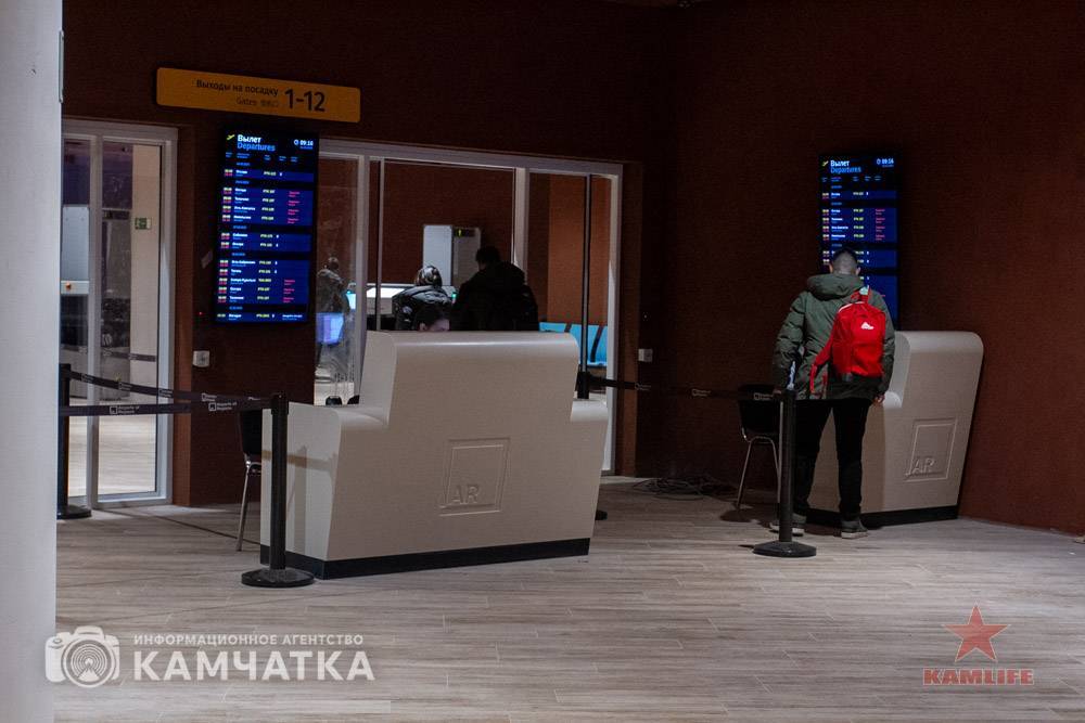 airport-march25-05.jpeg.65a351d48b15a5957f607f8992ba0d62.jpeg