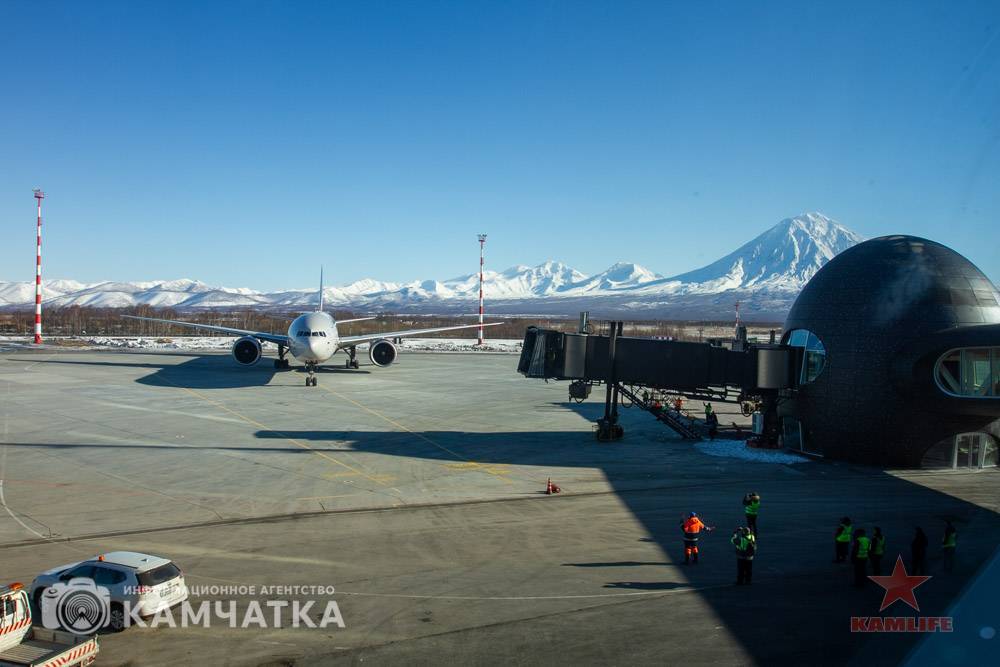 airport-march25-10.jpeg.0e578f821833a75068171323079ff30b.jpeg