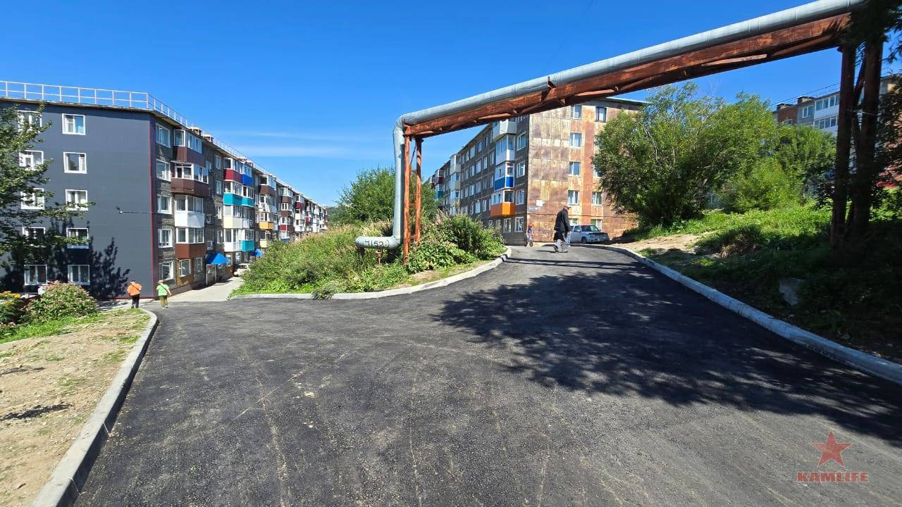 seroglazka-mishenny-aug2025-02.jpg.0cb8f9e73b3c144cca202ff640708c7d.jpg