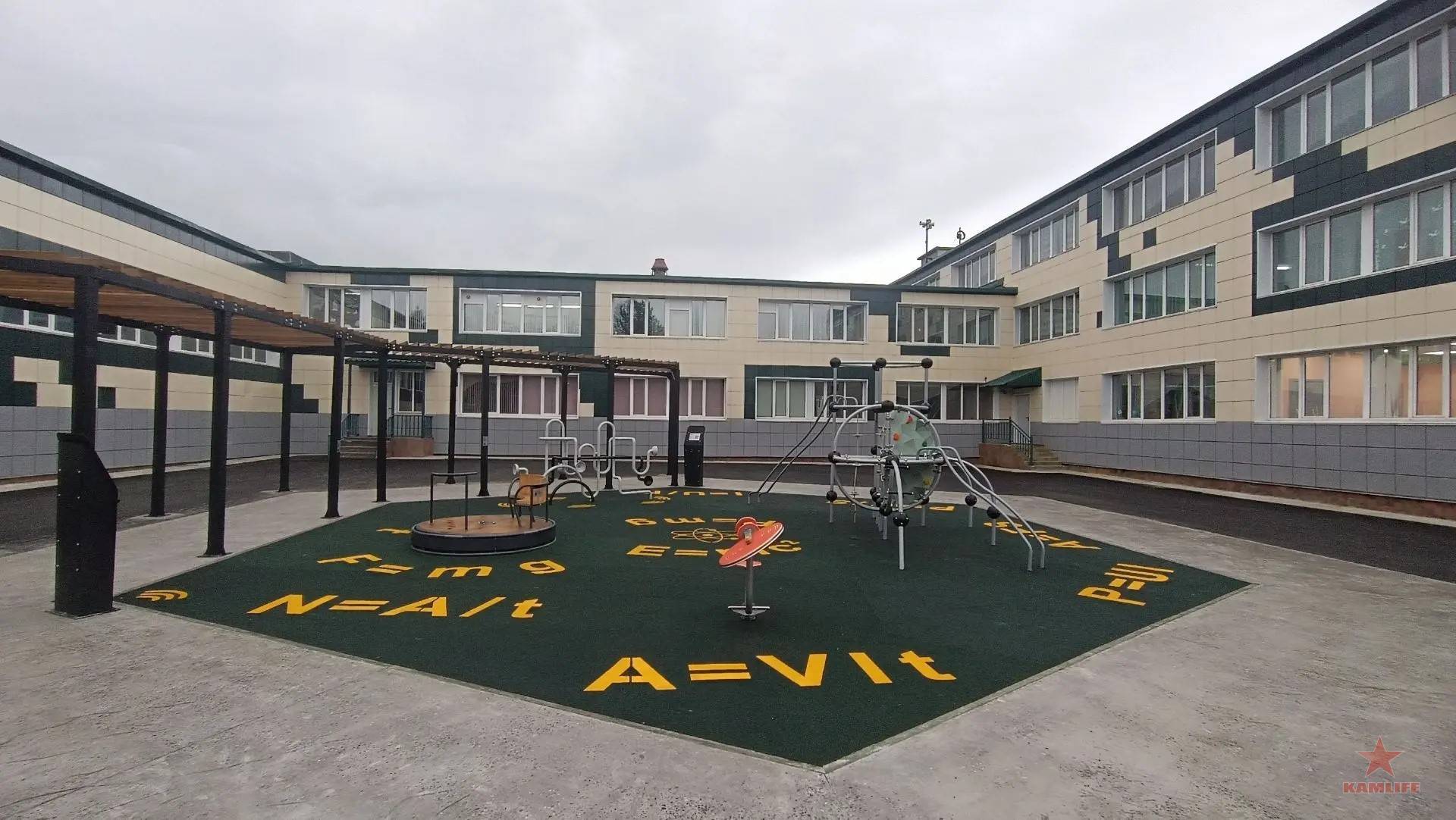 school26-sep2026-04.jpg.ca10160e1100bea1cfc917623ee58316.jpg